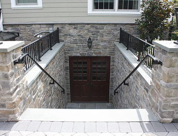 Basement Walkout And Walk Up Toronto, How To Make Side Entrance For Basement